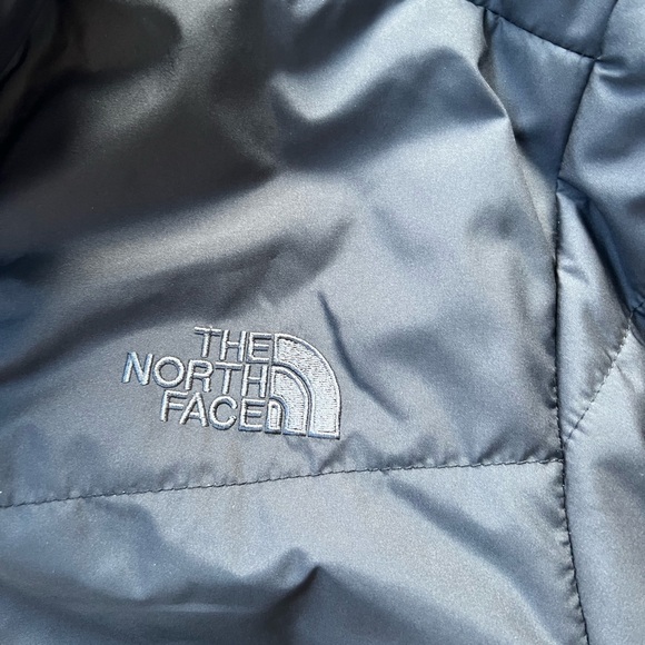 NWOT The North Face Men's Charcoal Puffer Jacket NWOT - Picture 4 of 9